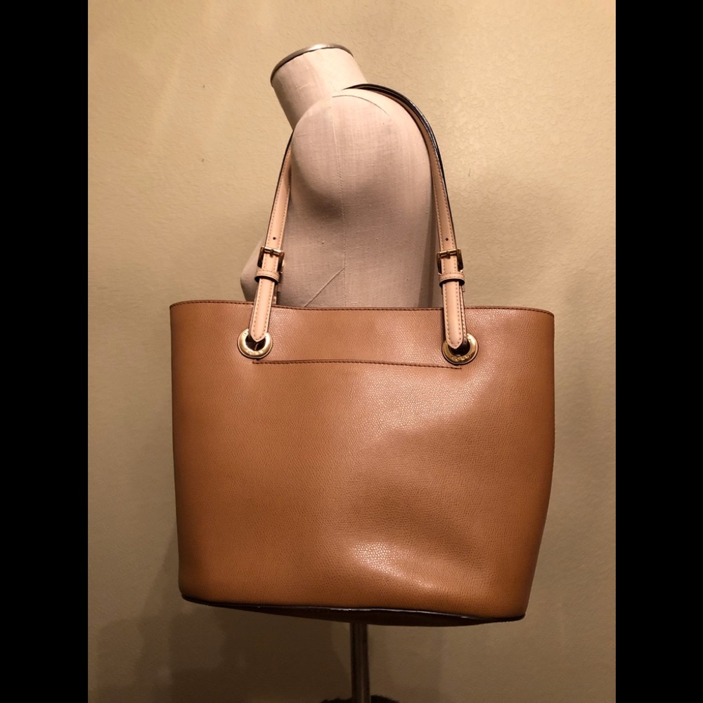 Michael Kors Jet Set Tote